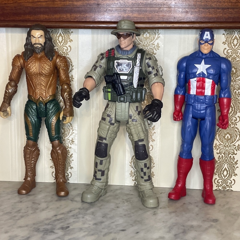12" Ranger Soldier Toy & Hasbro Captain America And Aquaman Figures